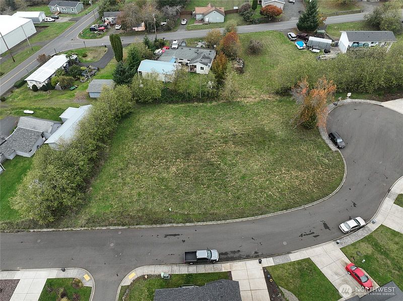 4th image of 1 Linquist Lane