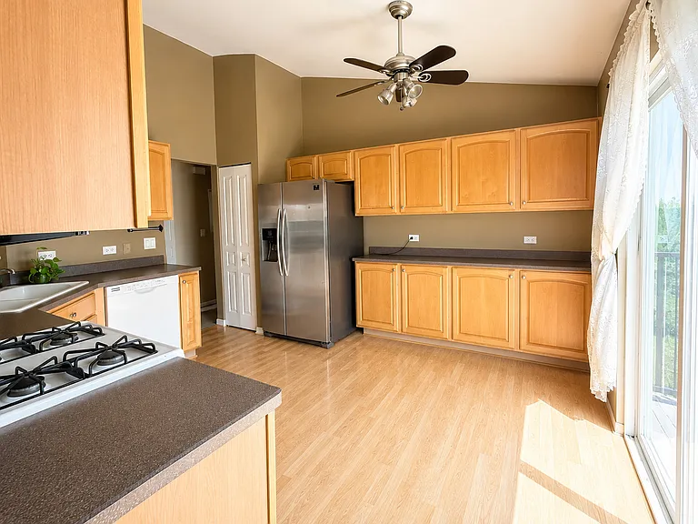 3291 Cremin Ln #3291 — Photo 9