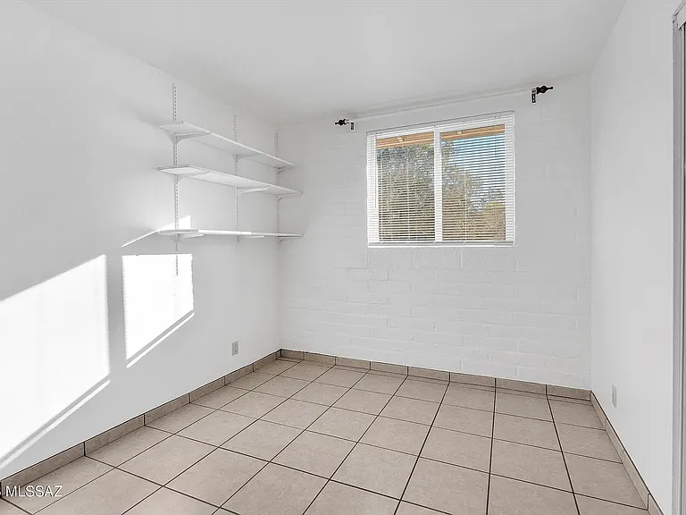 7931 E Malvern Pl — Photo 22