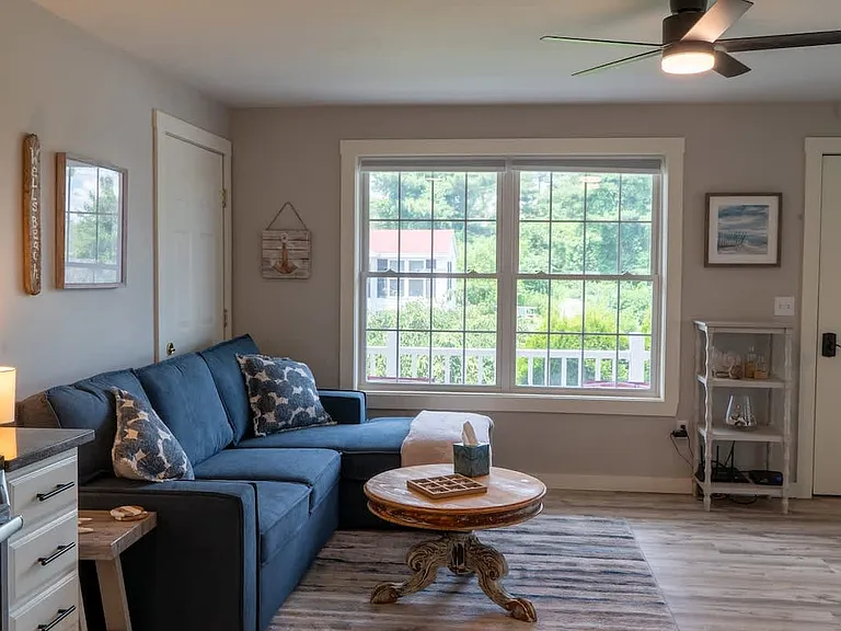 1139 Post Rd #109 — Photo 1