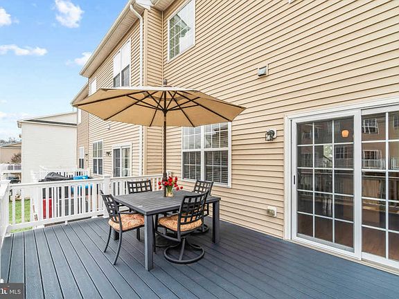 4th image of 15884 Mackenzie Manor Dr