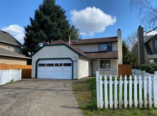 16082 SW 93rd Ave, Tigard, OR 97224