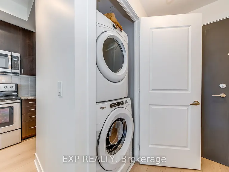 68 Merton St #610 — Photo 23
