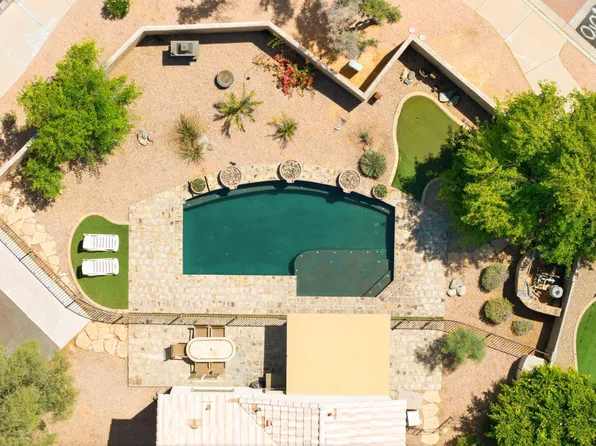 219 W ENSUENO Street, Gilbert, AZ 85233