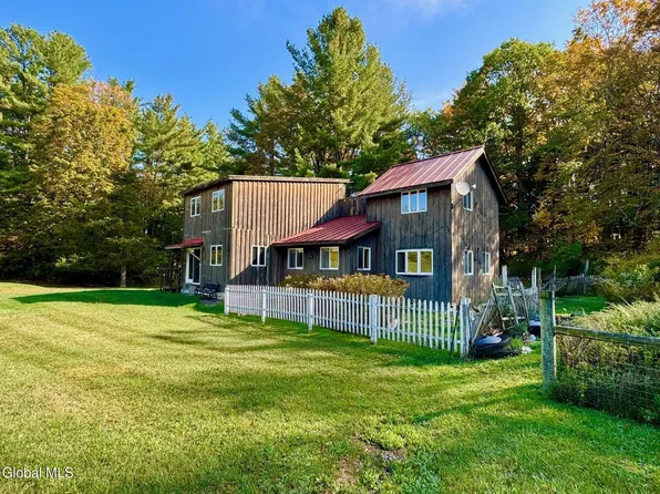 1633 Upper Turnpike Road, Whitehall, NY 12887