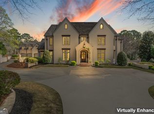 140 Newhaven Dr, Fayetteville, GA