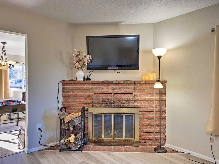 1005 N Baldwin St — Photo 10