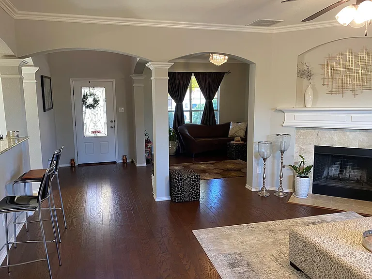 15620 Gatehouse Dr — Photo 6