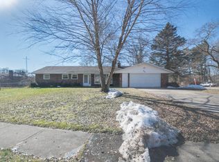 308 Timber Dr, Coloma, MI 49038