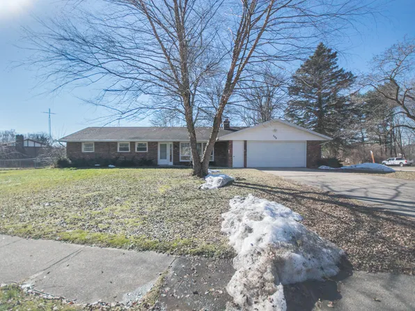 308 Timber Dr, Coloma, MI 49038