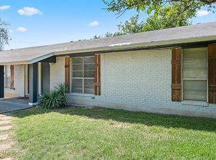 2712 Saint Edwards Cir #B, Austin, TX 78704