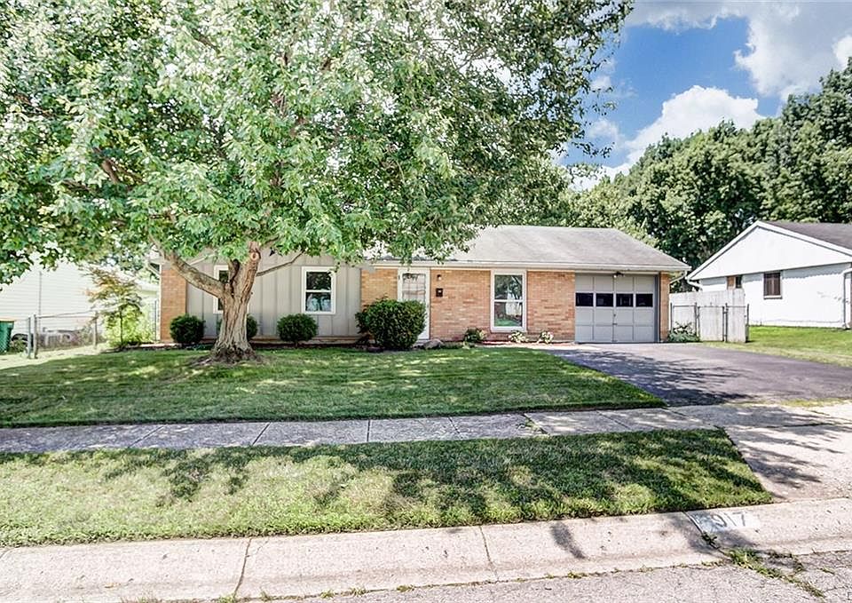 1st image of 917 Greenheart Dr