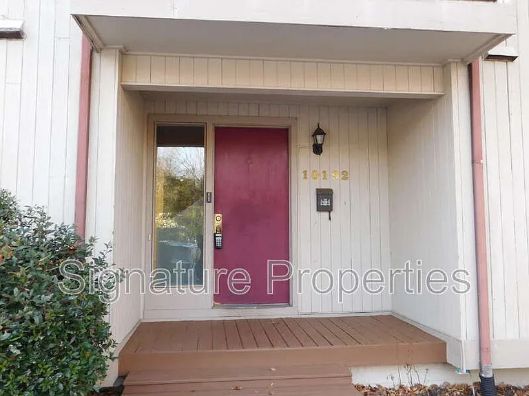 10192 Iron Mill Rd — Photo 4