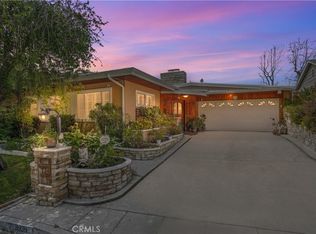 3939 Sunny Oak Rd, Sherman Oaks, CA 91403