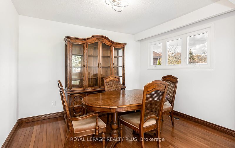 Mississauga House for rent - 3 Bedrooms — photo 16