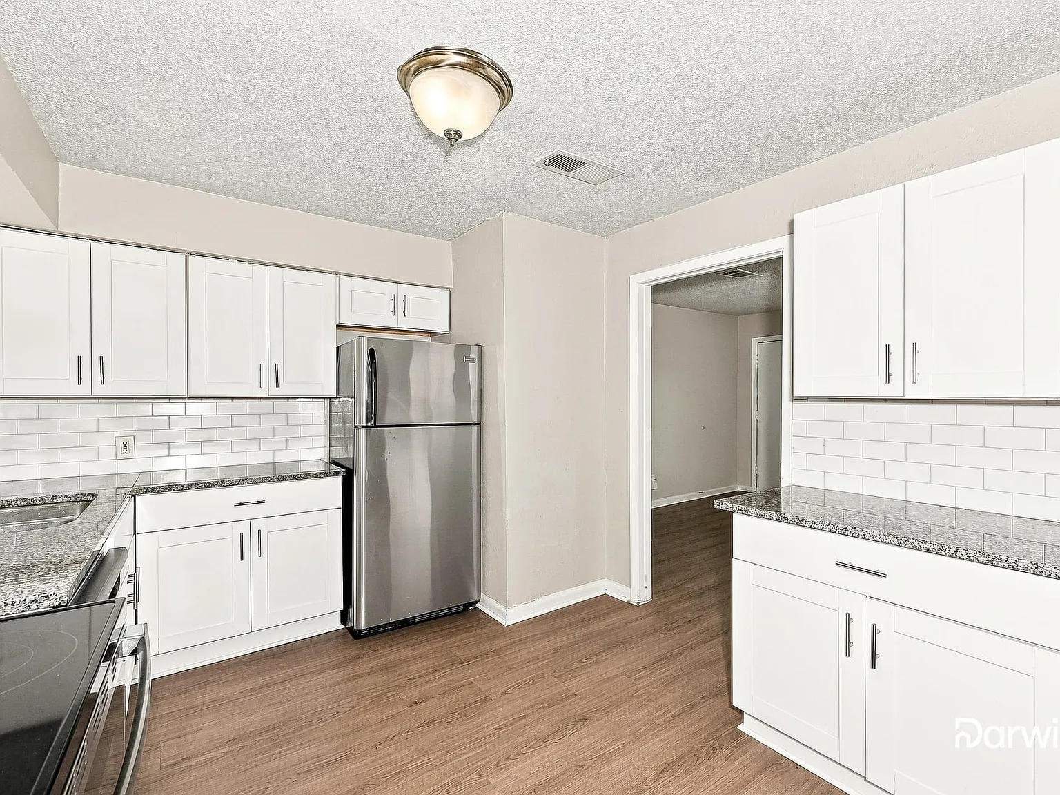 4 bed, 2.0 bath, 1617 sqft, $1,915 — Photo 4