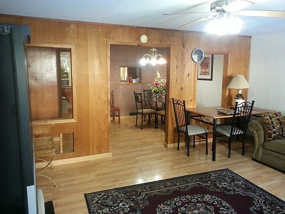 5th image of 3820 S 59th Ct