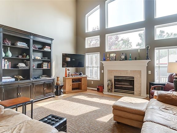 5th image of 2926 White Water Ct