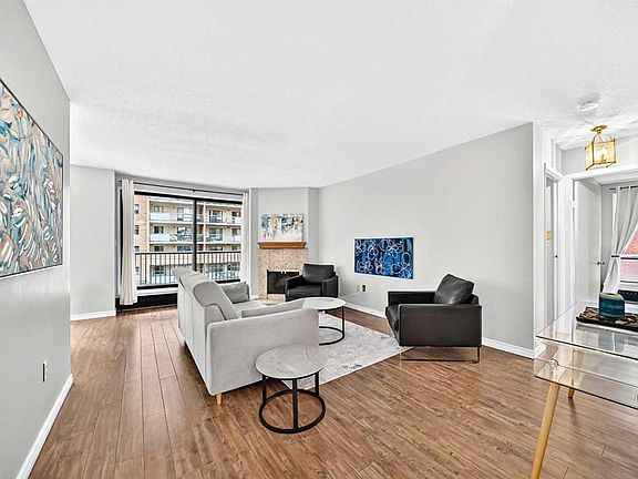 5th image of 1323 S 15th Ave SW #302