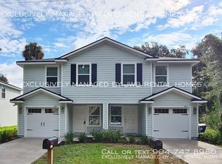 2809 Regulus Dr, Jacksonville, FL 32233