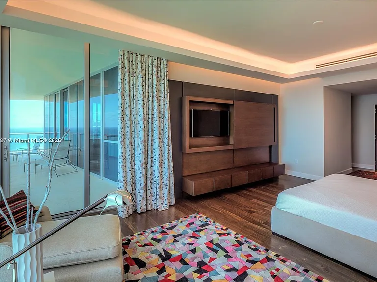 17001 Collins Ave #4301 — Photo 19
