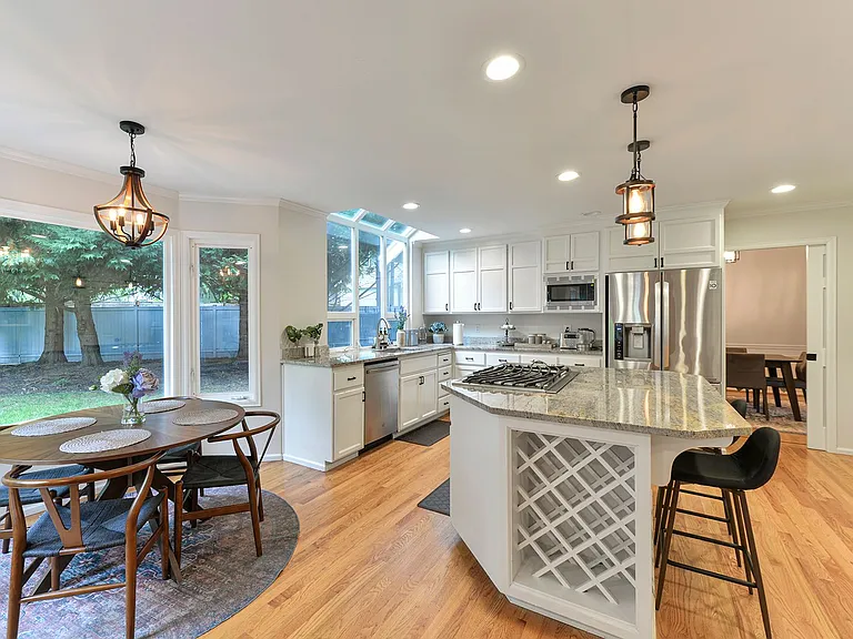 3360 212th Ct SE — Photo 5