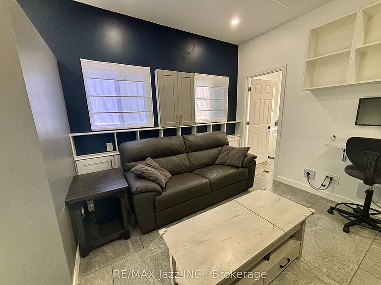 751 Phillip Murray Ave #3 — Photo 5
