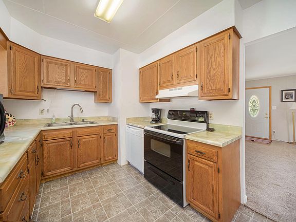 4th image of 2713 Cimarron Dr