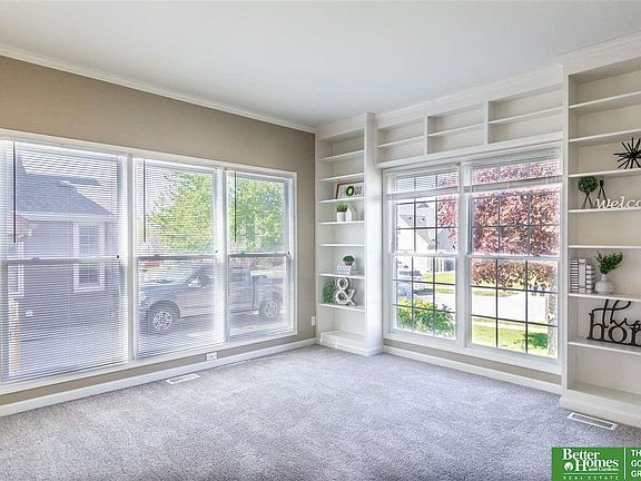 5th image of 9705 S 28th St