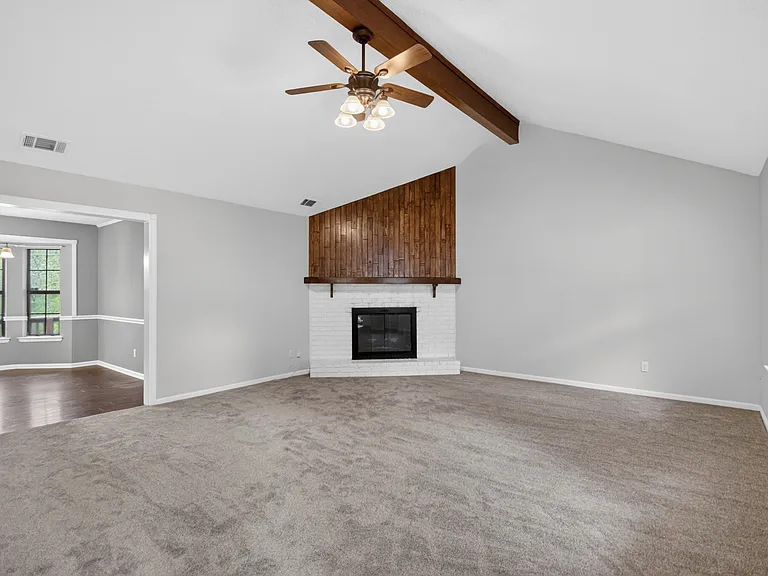 235 Briarpatch Ln — Photo 9