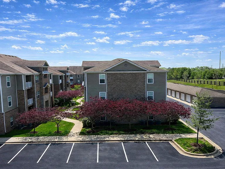 Palomar View Apartments — Photo 51