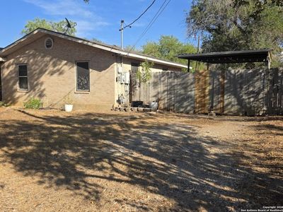 1112 Plum St, Floresville, TX, 78114