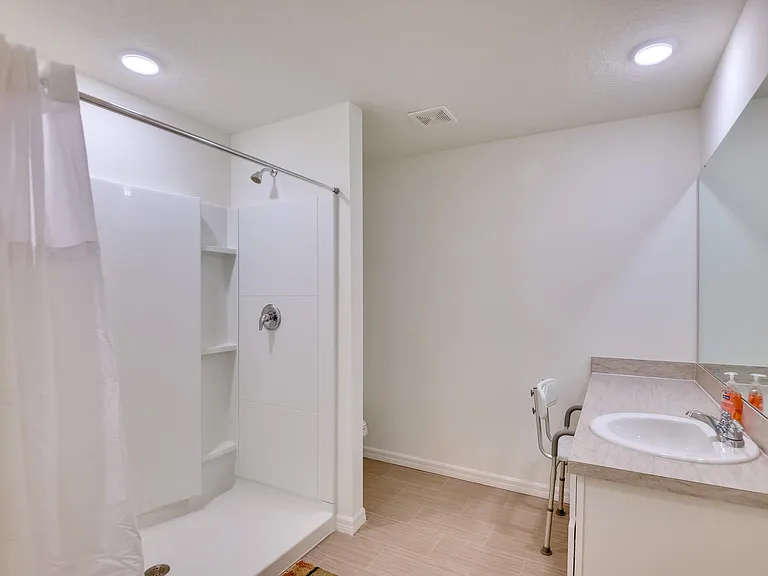11 Weber Ln — Photo 29