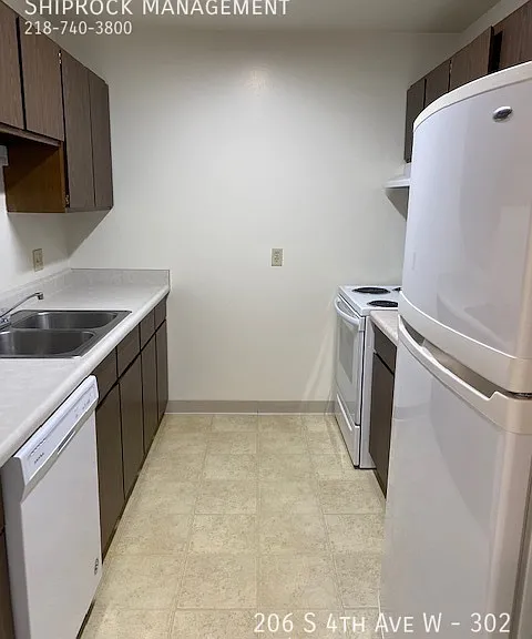 206 S 4th Ave W #302 — Photo 9