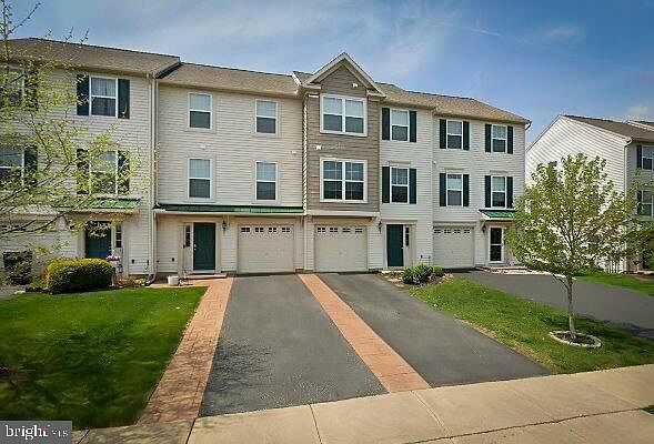 1st image of 119 Dorchester Ln