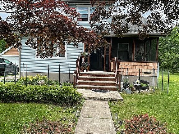 Screened porch