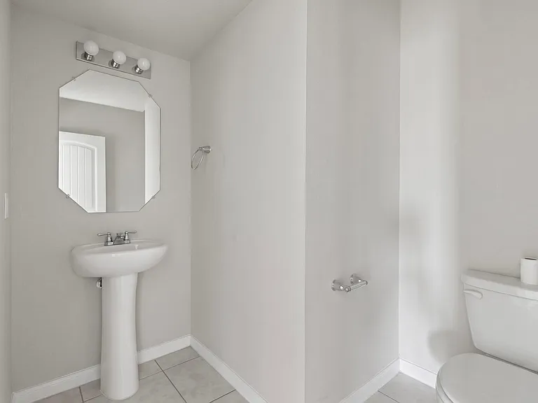 6920 Ranchito Dr — Photo 13