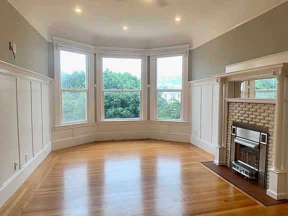 2nd image of 347 Frederick St #B