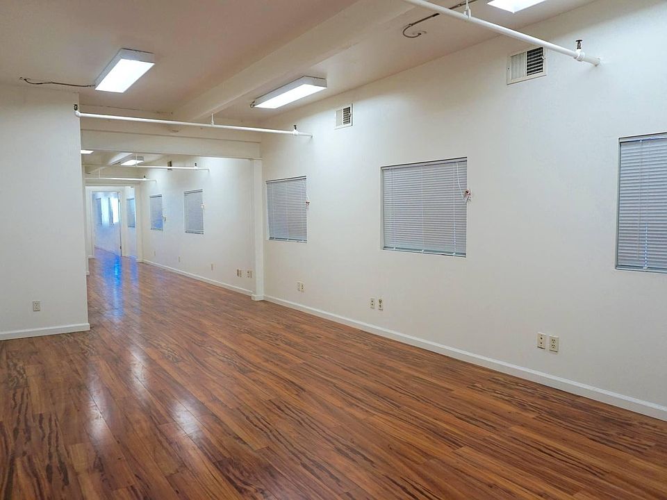 1st image of 1401 Donner Ave Suite 2