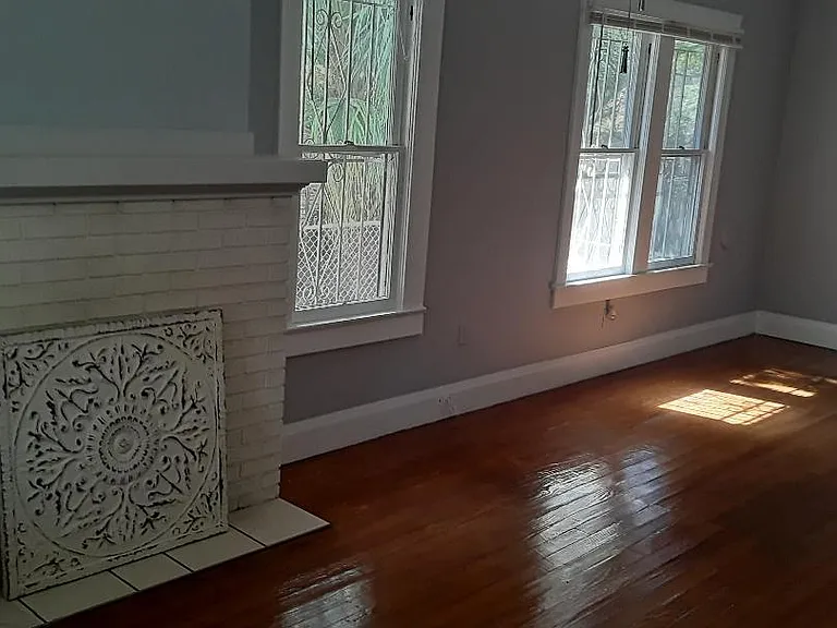 4120 N Central Ave — Photo 4