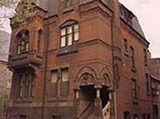 2034 Chancellor St, Philadelphia, PA 19103