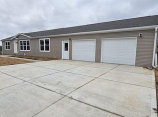 411 Union St, Bloomington, WI 53804