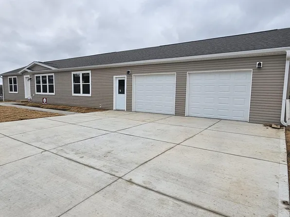 411 Union St, Bloomington, WI 53804