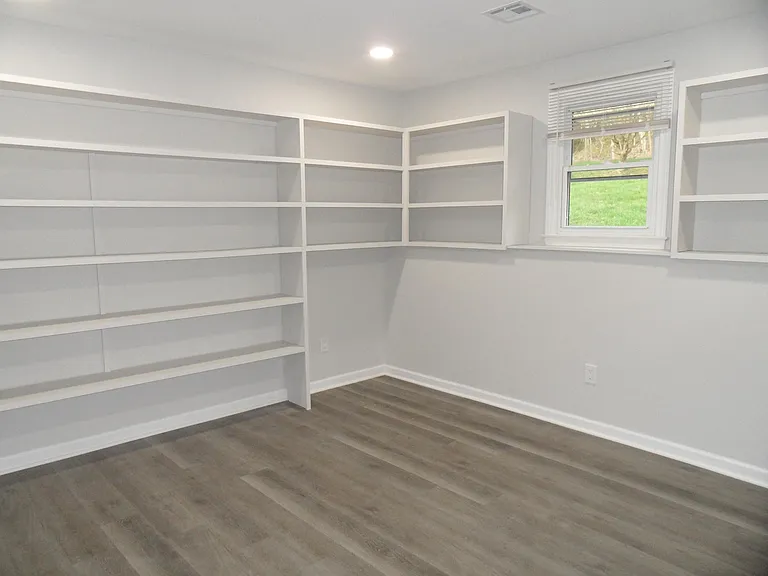 4 Crestview Dr — Photo 25