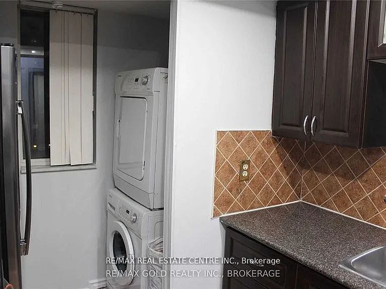 265 Enfield Pl #1110 — Photo 3