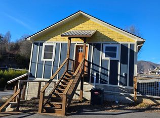 1171 Champion Dr #A, Canton, NC 28716