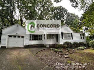 1006 Amesbury Rd, Greensboro, NC 27403