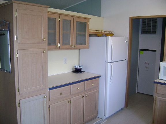 4th image of 3431 S 180th Pl