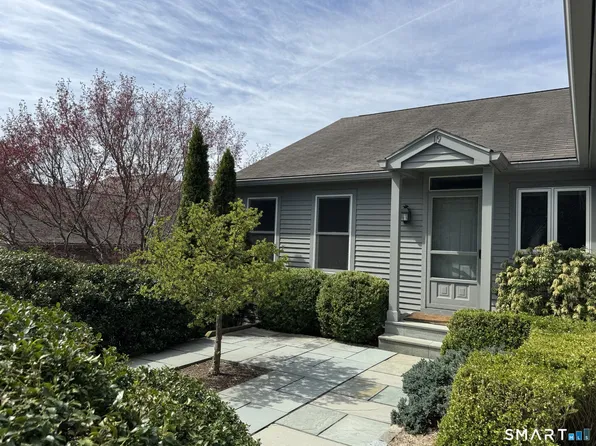 19 Juniper Meadow Road #19, Washington, CT 06794
