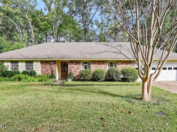 860 Timberlain Dr, Jackson, MS 39211